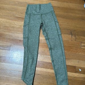 Green leggings never worn